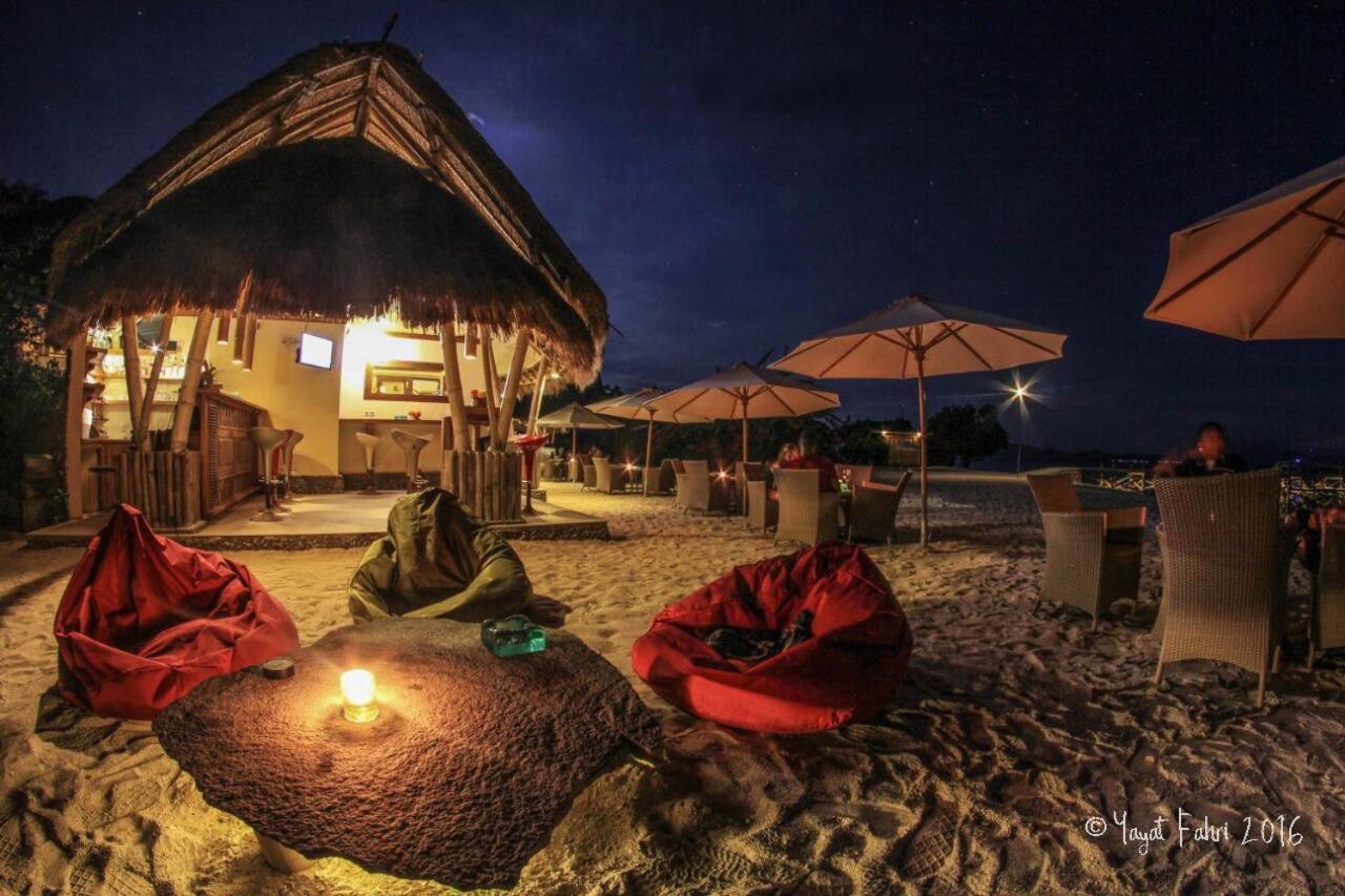 Komodo Resort Sebayur Kültér fotó