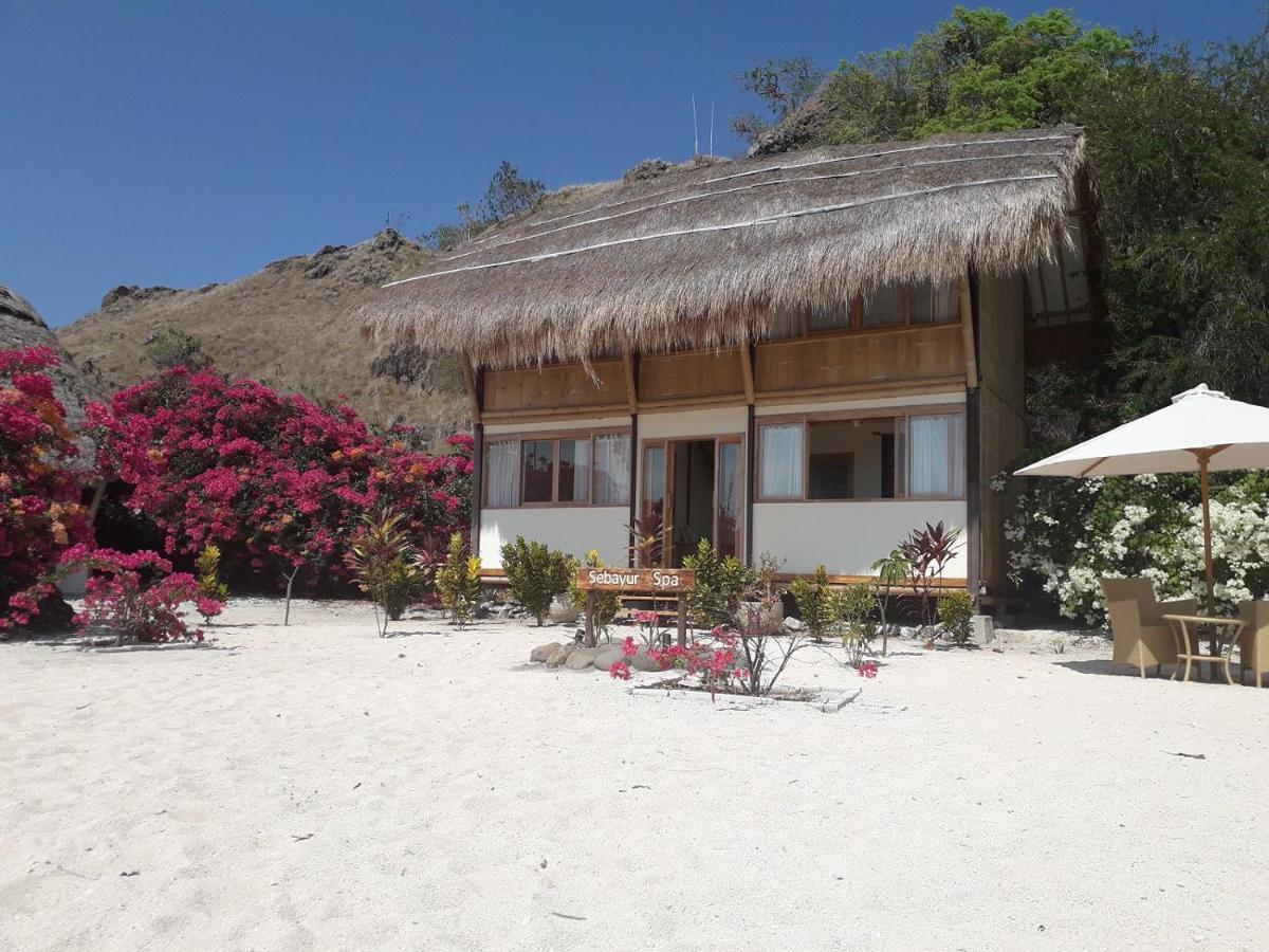 Komodo Resort Sebayur Kültér fotó
