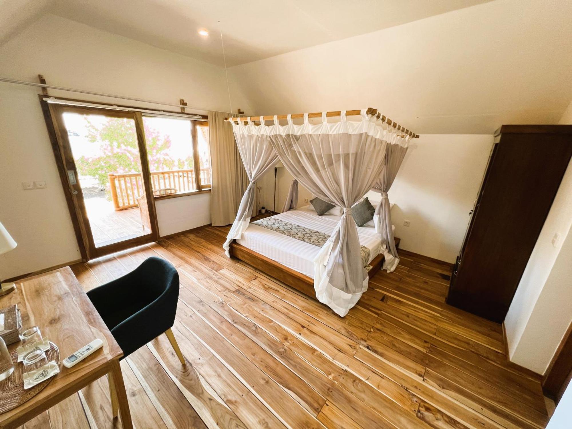 Komodo Resort Sebayur Kültér fotó