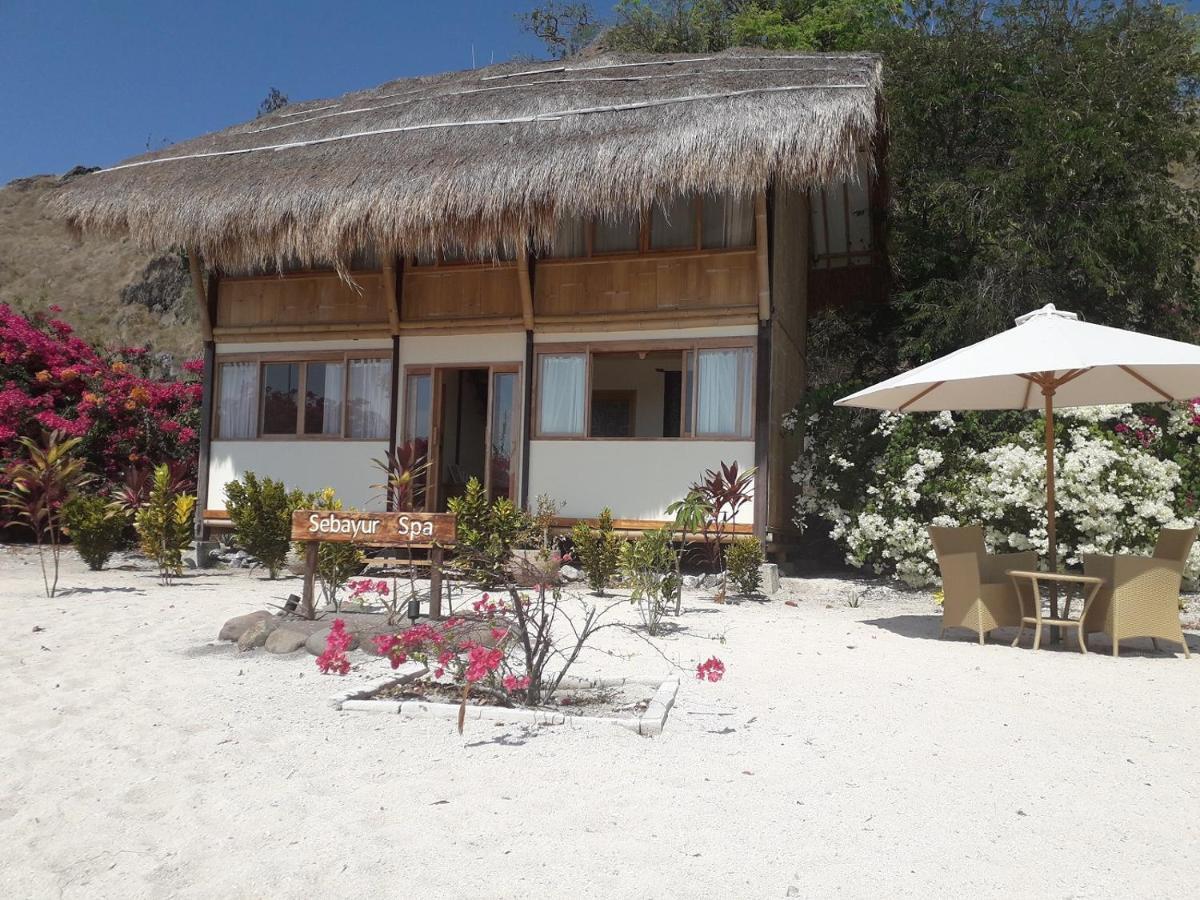 Komodo Resort Sebayur Kültér fotó
